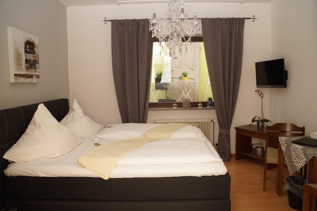 Hotel Restaurant Zunftstube Saarburg Dış mekan fotoğraf