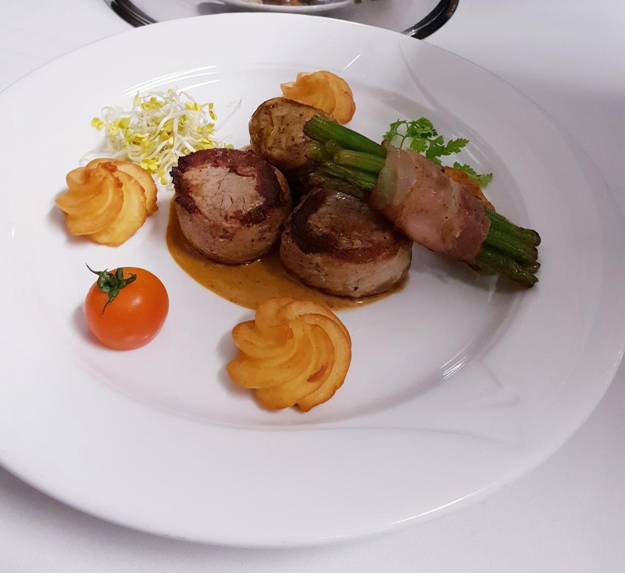 Hotel Restaurant Zunftstube Saarburg Dış mekan fotoğraf